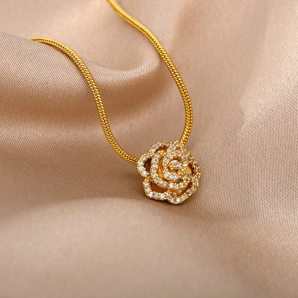 Rose Flower Pendant Necklace For Women Stainless Steel Cubic Zirconia Necklaces Vintage Floral Jewelry Christmas Gift collares
Rose Flower Pendant Necklace For Women Stainless Steel Cubic Zirconia Necklaces Vintage Floral Jewelry Christmas Gift collares