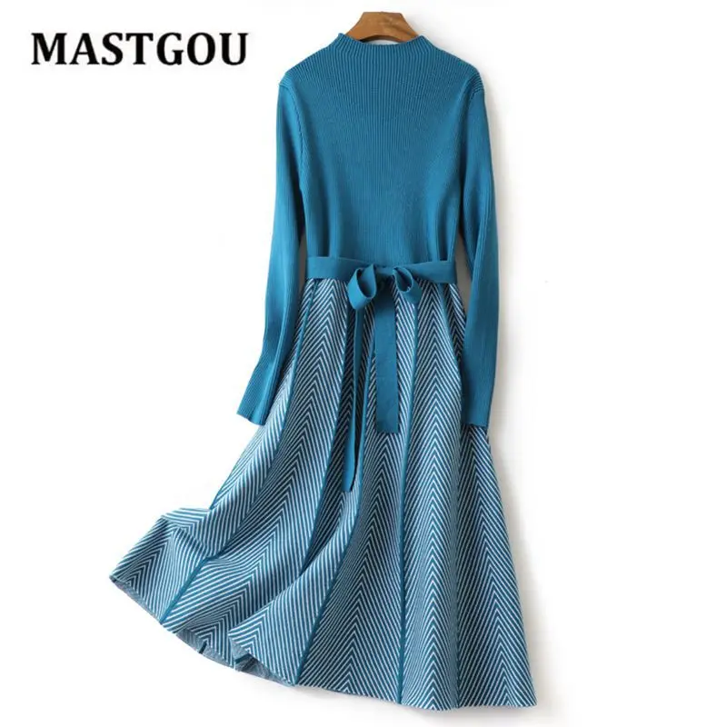 MASTGOU CHIC Long Knit A Line Dress Turtlneck Long Sleeve Women Pleated Dress Elegant Winter Warm Midi Dresses Vestidos 2021
MASTGOU CHIC Long Knit A Line Dress Turtlneck Long Sleeve Women Pleated Dress Elegant Winter Warm Midi Dresses Vestidos 2021