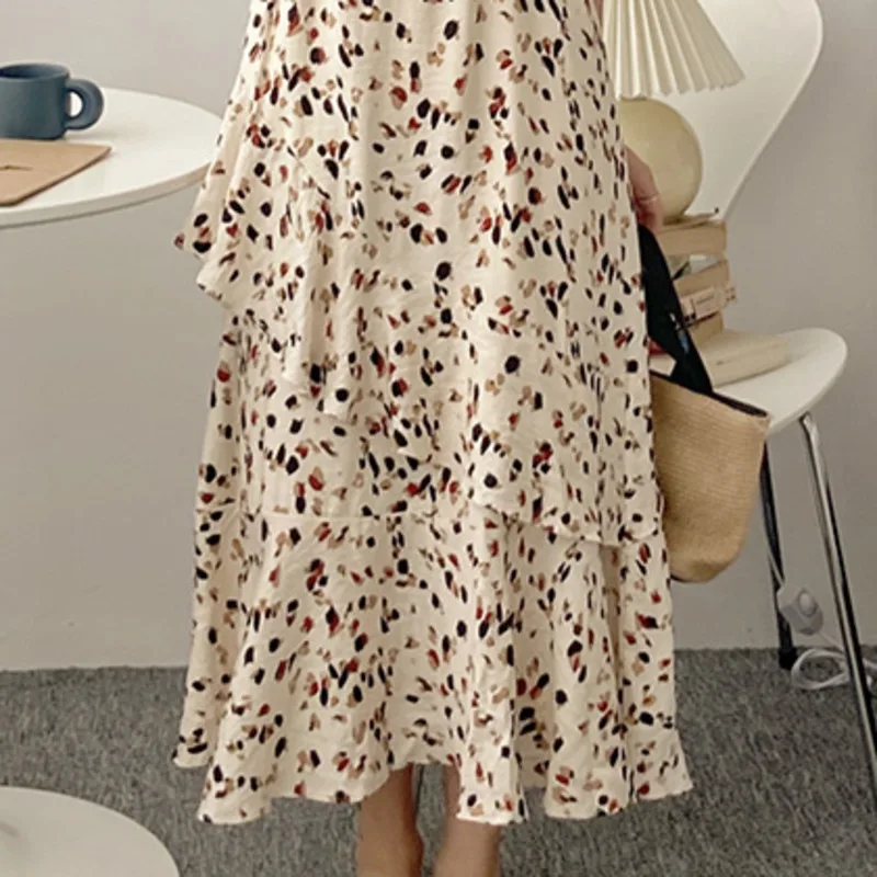 Dresses Women Cascading Ruffle Design Vestido De Mujer Elegant Spaghetti Strap Fashion Summer Irregular Vintage Robes 2021 Dress
Dresses Women Cascading Ruffle Design Vestido De Mujer Elegant Spaghetti Strap Fashion Summer Irregular Vintage Robes 2021 Dress