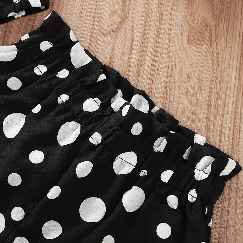 Baby Girl Clothes Set Summer New Cute Sling Polka Dot Top + Printed Shorts Two-piece Fashion Children's Clothes Set
Baby Girl Clothes Set Summer New Cute Sling Polka Dot Top + Printed Shorts Two-piece Fashion Children's Clothes Set