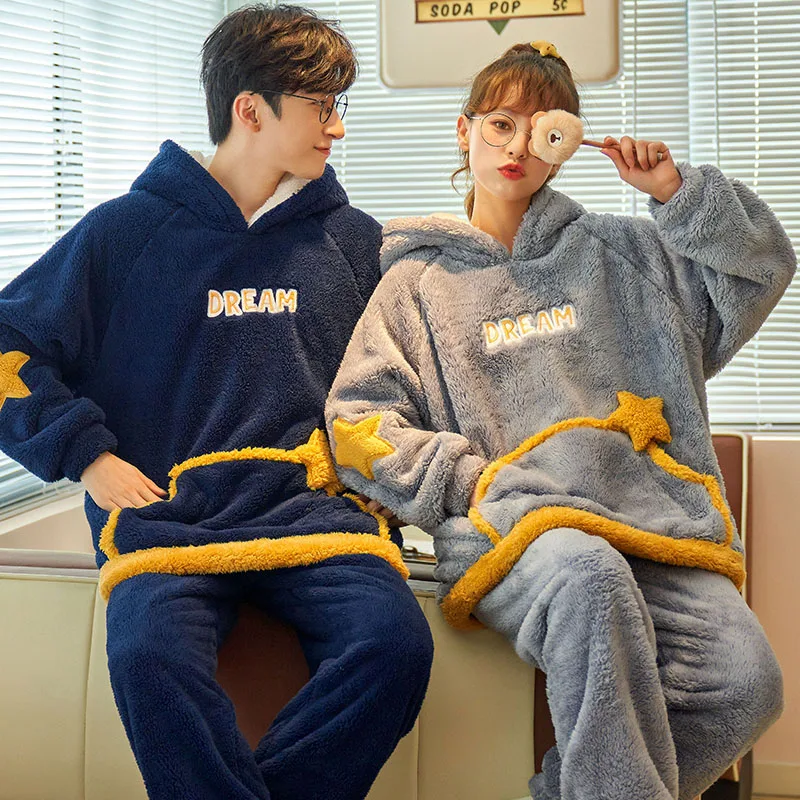Couple Pajamas Women's Autumn and Winter Coral Fleece Thickened Fleece Men's Flannel Hooded Cute Loungewear Suit
Couple Pajamas Women's Autumn and Winter Coral Fleece Thickened Fleece Men's Flannel Hooded Cute Loungewear Suit