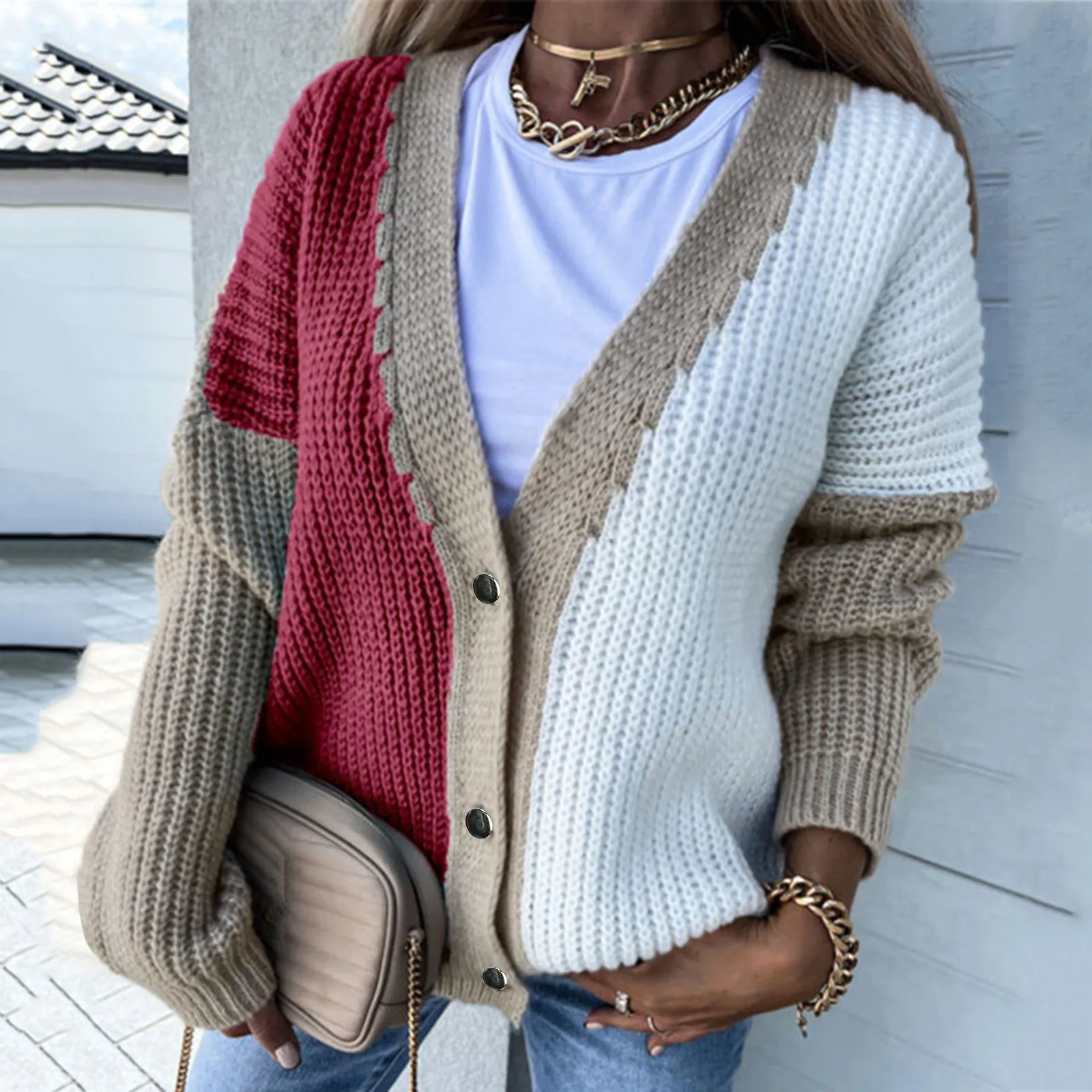 Knitted Cardigans Sweater Long Sleeve V-Neck Fashion Autumn Long Sleeve Loose Coat Casual Button Thick Female Tops 2021
Knitted Cardigans Sweater Long Sleeve V-Neck Fashion Autumn Long Sleeve Loose Coat Casual Button Thick Female Tops 2021