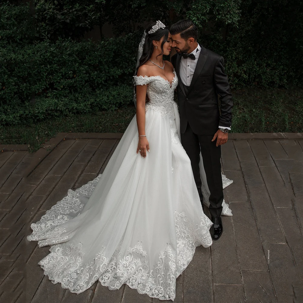 Gorgeous Ball Gown Wedding Dresses Vestido De Noiva V Neck Off The Shoulder Sparkling Beading Lace Tulle Bridal Dress
Gorgeous Ball Gown Wedding Dresses Vestido De Noiva V Neck Off The Shoulder Sparkling Beading Lace Tulle Bridal Dress
