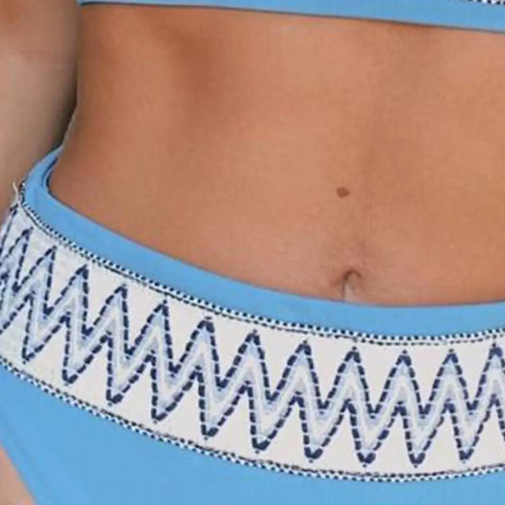 Women's Bikini Set Sexy Wavy Ripple Push Up Bandeau Summer Bra Mid Rise Briefs Striped Swimsuit for Beach Female Swimming Bikini
Women's Bikini Set Sexy Wavy Ripple Push Up Bandeau Summer Bra Mid Rise Briefs Striped Swimsuit for Beach Female Swimming Bikini