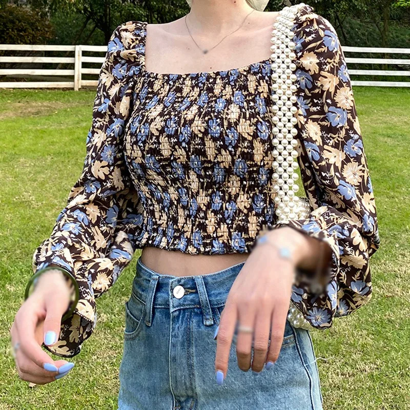 Chiffon Floral Blouse Square Neck Crop Top Women Puff Sleeve Shirt Korean Vintage Blouses Tops
Chiffon Floral Blouse Square Neck Crop Top Women Puff Sleeve Shirt Korean Vintage Blouses Tops
