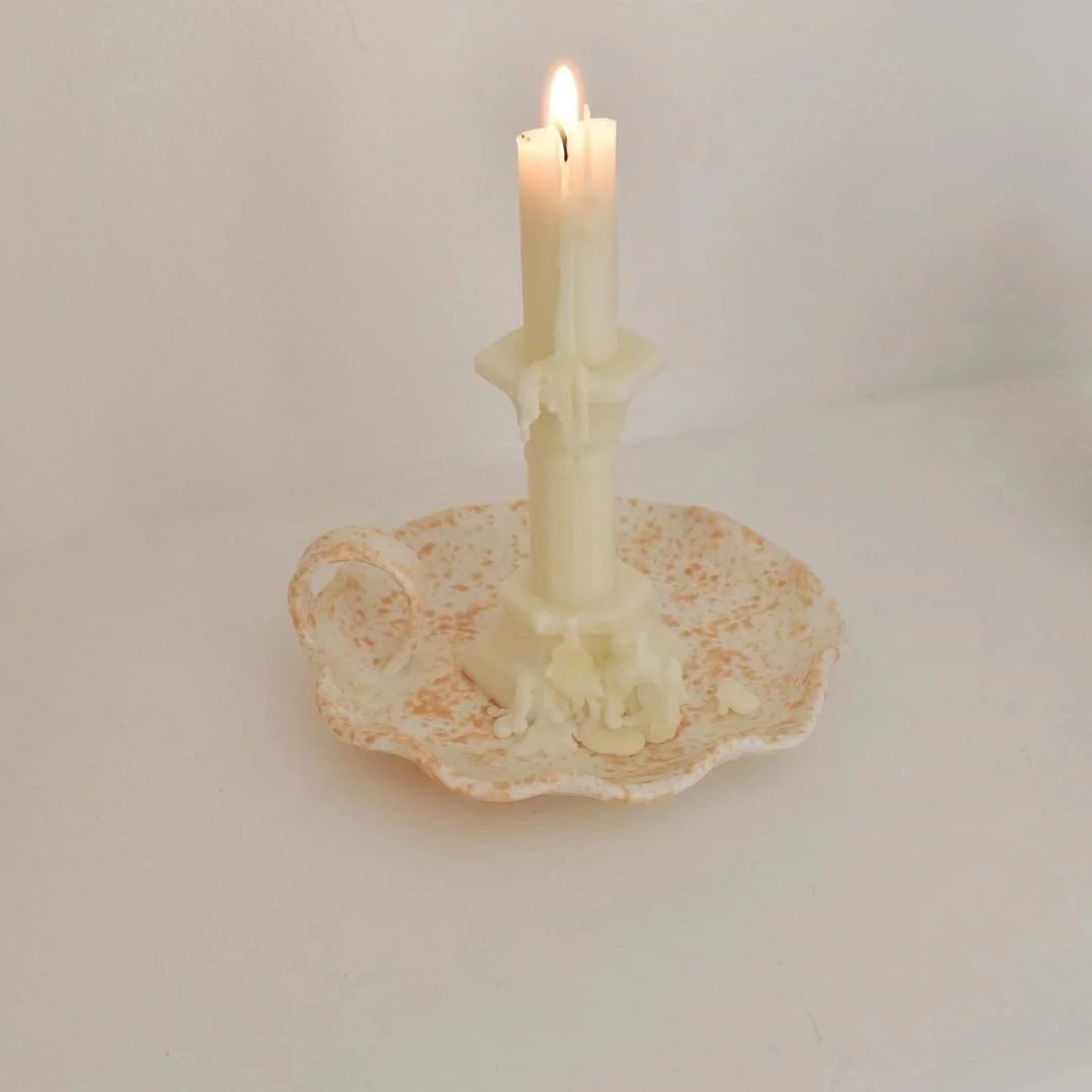 Ceramics European Candle Holder Small Plate Luxury Modern Candle Holder Vintage Wedding Portacandele Decoration Home ZP50ZT
Ceramics European Candle Holder Small Plate Luxury Modern Candle Holder Vintage Wedding Portacandele Decoration Home ZP50ZT
