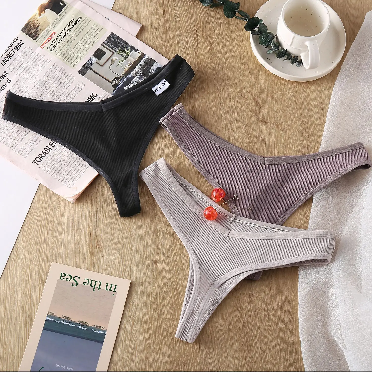 Underpants G-string Panties Women's Underwear Sexy Running Female Cotton Thong Solid Color Pantys Lingerie M-XL Design Yoga
Underpants G-string Panties Women's Underwear Sexy Running Female Cotton Thong Solid Color Pantys Lingerie M-XL Design Yoga