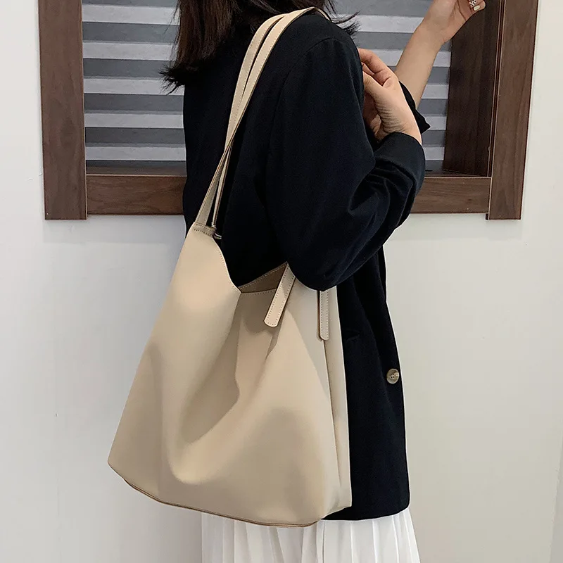 Women's Bag Handbag New Bag Korean Women's Bag Single Shoulder Bag Large Capacity Leisure Tote Bag
Women's Bag Handbag New Bag Korean Women's Bag Single Shoulder Bag Large Capacity Leisure Tote Bag
