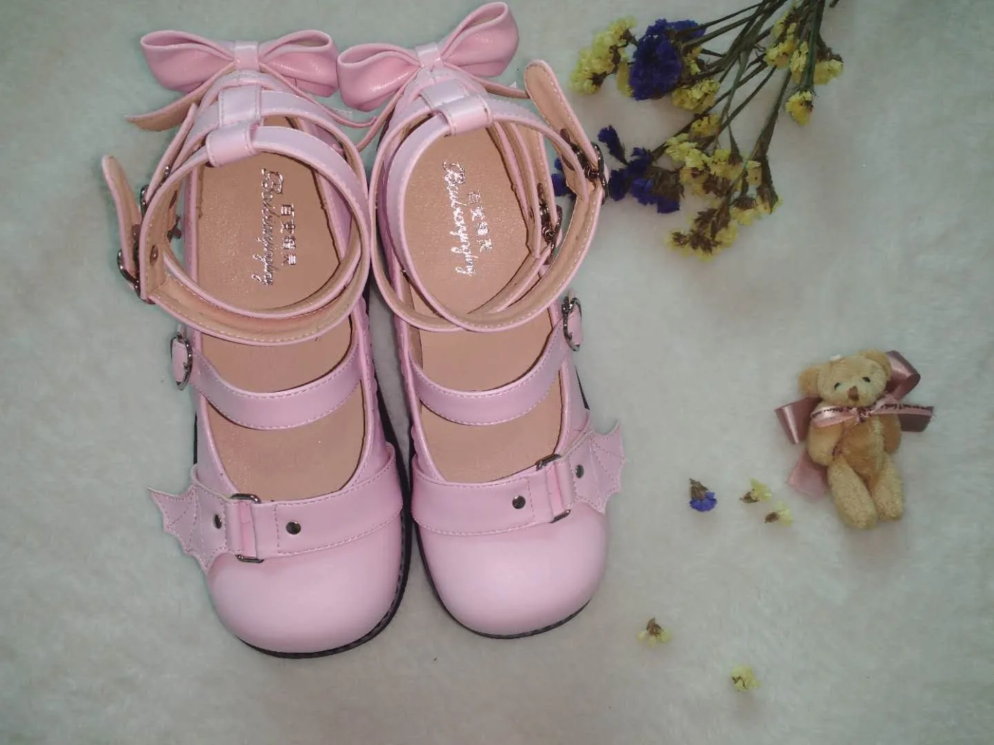 Lolita dark devil cute Japanese girl round head vintage thick bottom women shoes cute bucket kawaii shoes loli cosplay loli
Lolita dark devil cute Japanese girl round head vintage thick bottom women shoes cute bucket kawaii shoes loli cosplay loli
