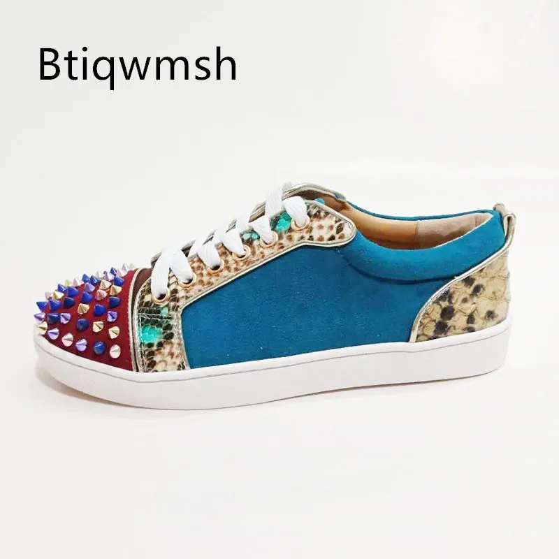 Spiked Studded Men Shoes Round Toe Blue Real Suede Mixed Color Rivet Lace Up Flat Shoes For Man Sneakers
Spiked Studded Men Shoes Round Toe Blue Real Suede Mixed Color Rivet Lace Up Flat Shoes For Man Sneakers