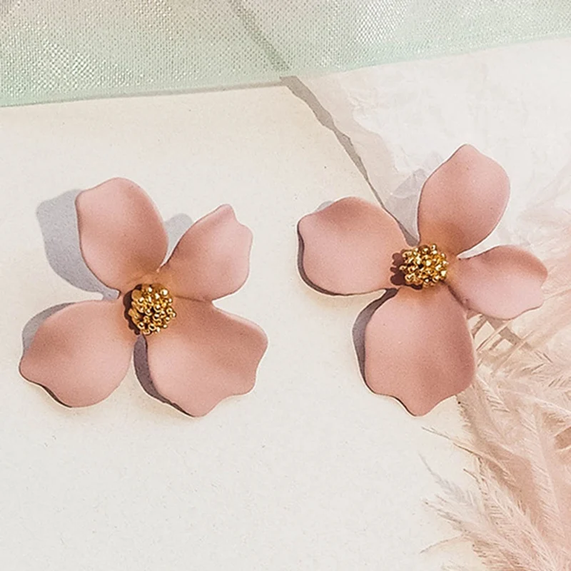 2021 New 1pair Korean Style Spray Paint Big Flower Stud Earrings For Women Fashion Summer Accessories Elegant Sweet Brinco
2021 New 1pair Korean Style Spray Paint Big Flower Stud Earrings For Women Fashion Summer Accessories Elegant Sweet Brinco
