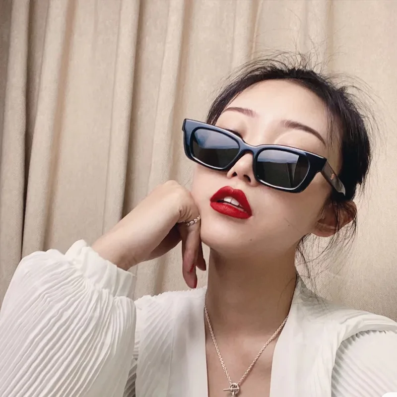 Square Sunglasses Women Men 2020 Retro Brand Designer Vintage Cateye Sun Glasses Woman Shades Oculos de sol UV400
Square Sunglasses Women Men 2020 Retro Brand Designer Vintage Cateye Sun Glasses Woman Shades Oculos de sol UV400
