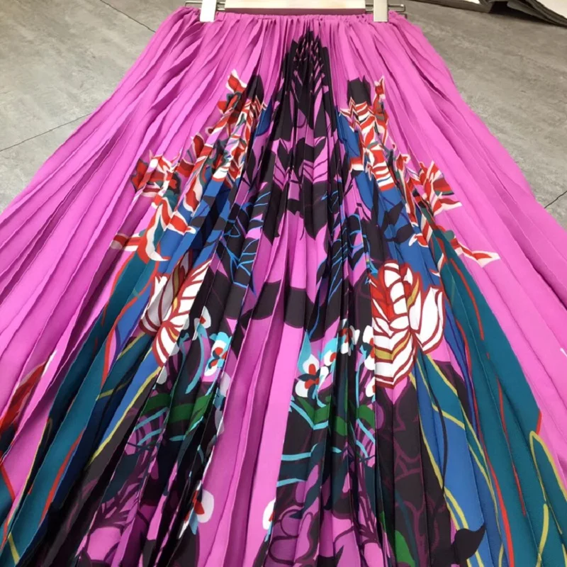 High Quality Designer Clothing Sets 2020 Autumn Long Skirt Suits Women V-Neck Bohemian Print Long Sleeve Tops+Pleated Long Skirt
High Quality Designer Clothing Sets 2020 Autumn Long Skirt Suits Women V-Neck Bohemian Print Long Sleeve Tops+Pleated Long Skirt