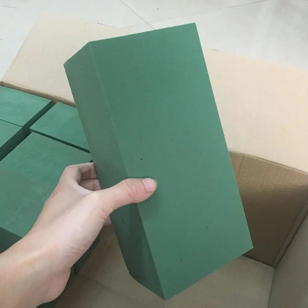 1Pc Floral Foam For Fresh And Artificial Flowers Wet Green Styrofoam Flower Brick For Flower Arrangements Wedding Birthday Decor
1Pc Floral Foam For Fresh And Artificial Flowers Wet Green Styrofoam Flower Brick For Flower Arrangements Wedding Birthday Decor