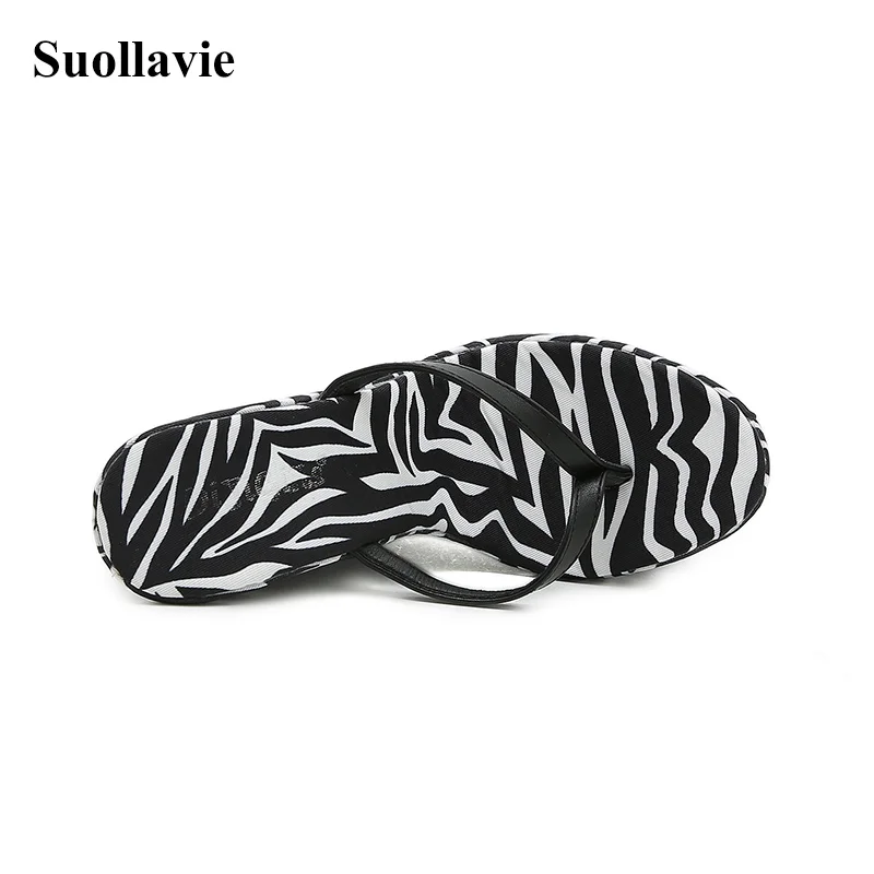 Suollavie Fashion Zebra Pattern Flip Flops Women Slippers Wedges 15CM High Heel Sandal Brand Design Summer Sexy Slides
Suollavie Fashion Zebra Pattern Flip Flops Women Slippers Wedges 15CM High Heel Sandal Brand Design Summer Sexy Slides