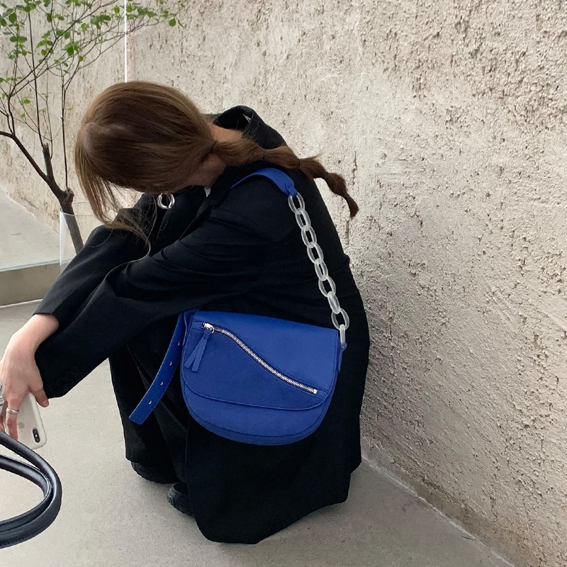 New Electric Blue Frosted Underarm Chain Bag Ladies Casual All-match Shoulder Messenger Bag Purses and Handbags Luxury Designer
New Electric Blue Frosted Underarm Chain Bag Ladies Casual All-match Shoulder Messenger Bag Purses and Handbags Luxury Designer