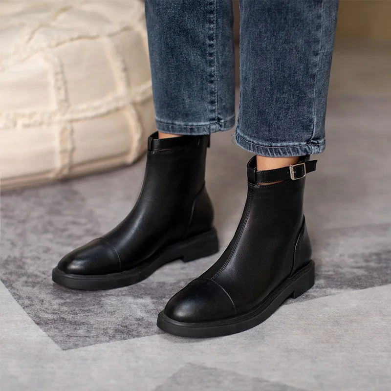 Women's Boots New Autumn And Winter British Zipper Ankle Boots Fashion Ins Cool Flat Heels Show Feet Small Thin Short Boots Size
Women's Boots New Autumn And Winter British Zipper Ankle Boots Fashion Ins Cool Flat Heels Show Feet Small Thin Short Boots Size