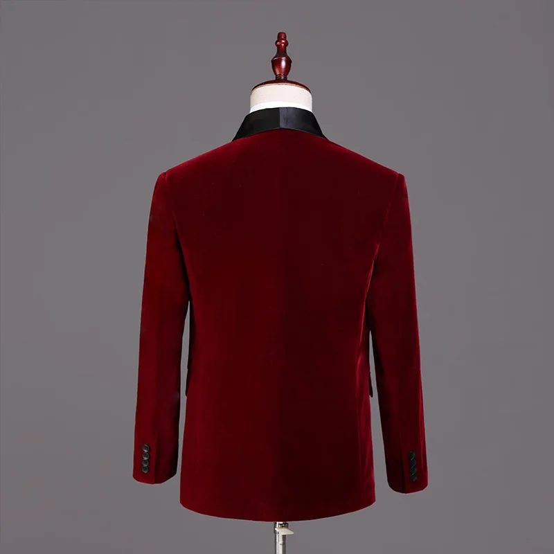 2020 men's red velvet suit the host charges not studio photos suit two stage performance 
2020 men's red velvet suit the host charges not studio photos suit two stage performance