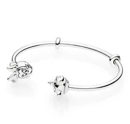Original 925 Sterling Silver Moments Open Bangle With Minnie & Mickey Caps Bangle Bracelet Fit Bead Charms DIY Fashion Jewelry
Original 925 Sterling Silver Moments Open Bangle With Minnie & Mickey Caps Bangle Bracelet Fit Bead Charms DIY Fashion Jewelry