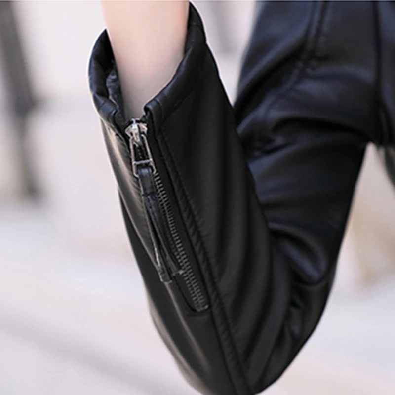 Women Fashion Winter Zippers New V-Neck Thicken Warm Long sleeves Hidden discount High quality Female Wool Real leather coat CY 
Women Fashion Winter Zippers New V-Neck Thicken Warm Long sleeves Hidden discount High quality Female Wool Real leather coat CY