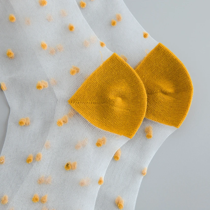 Женские тонкие прозрачные носки в горошек