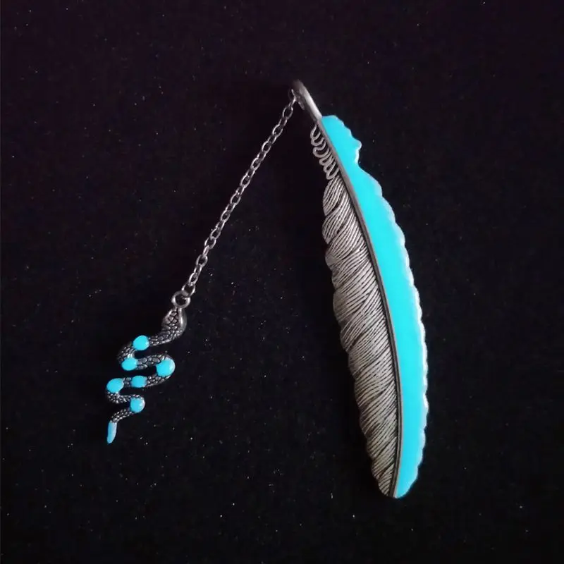 Luminous Feathers Seven Stars Snake Bookmarks Retro Star Month Hairpins Exquisite Grain Light Metal Fluorescent Snake Bookmarks
