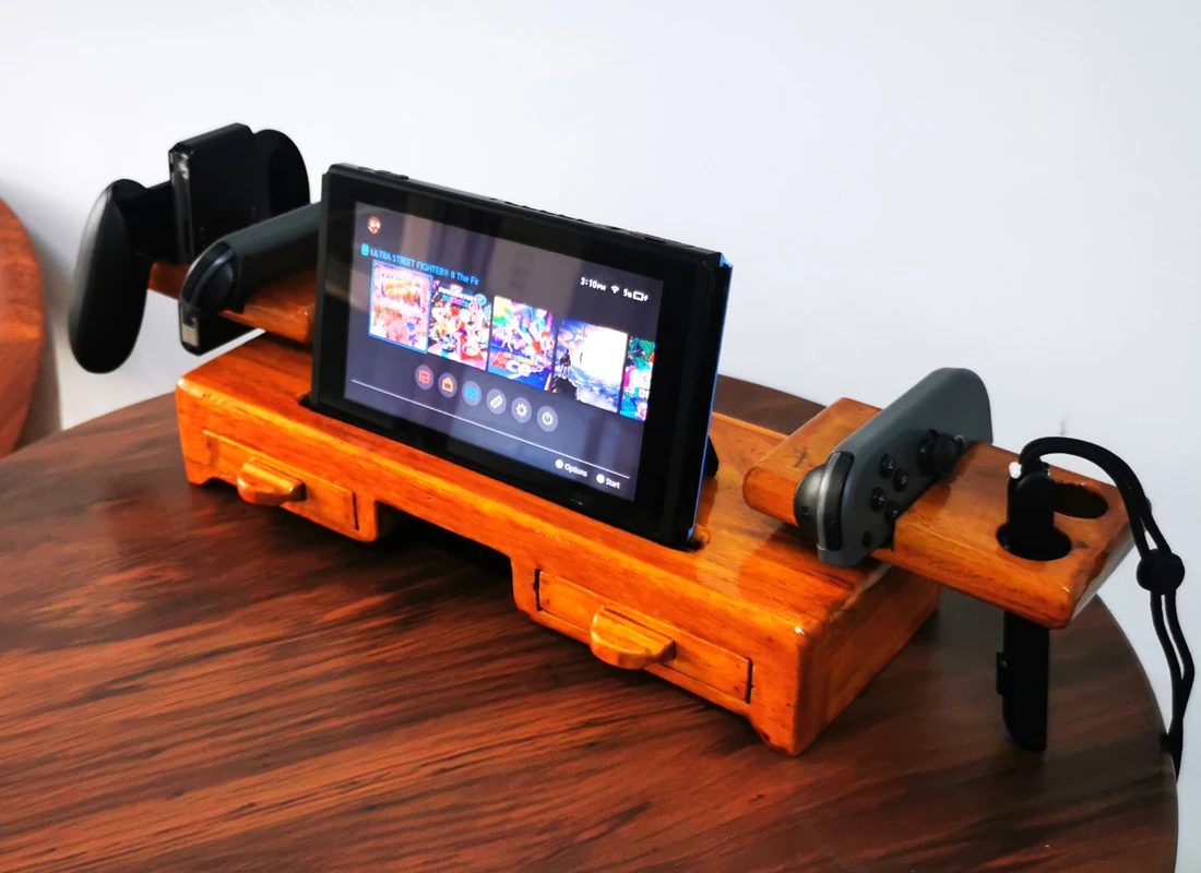 New Handmade Wooden Bracket Simple Fashion Desktop Stand Accessories Desk Stand for Nintendo Switch Console
New Handmade Wooden Bracket Simple Fashion Desktop Stand Accessories Desk Stand for Nintendo Switch Console