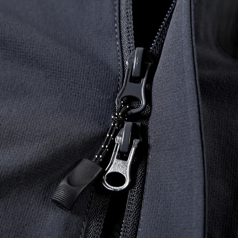 2019 New Men's Jacket Hooded Thin Coat High quality Windproof Waterproof Jacket Male Casual Travel Jacket Casaco Masculino 
2019 New Men's Jacket Hooded Thin Coat High quality Windproof Waterproof Jacket Male Casual Travel Jacket Casaco Masculino