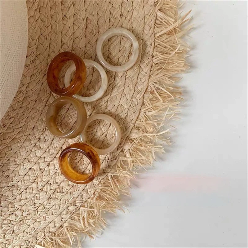 2021 New Trend Transparent Resin Acrylic Ring Geometric Square Round Rings Set for Women Girls Simple Aesthetic Jewelry Gifts
2021 New Trend Transparent Resin Acrylic Ring Geometric Square Round Rings Set for Women Girls Simple Aesthetic Jewelry Gifts