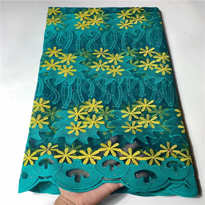 NaXiu African Lace Fabric 2020 Embroidered Nigerian Laces Fabric High Quality French Tulle Lace Fabric For Women Dress 
NaXiu African Lace Fabric 2020 Embroidered Nigerian Laces Fabric High Quality French Tulle Lace Fabric For Women Dress