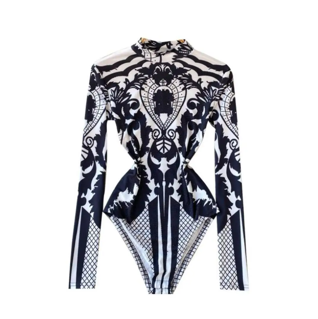 2022 Women Bodysuit Autumn Fashion Stand Collar Long Sleeve Body Top Casual Streetwear Floral Print Sexy Skinny Bodycon Tops
2022 Women Bodysuit Autumn Fashion Stand Collar Long Sleeve Body Top Casual Streetwear Floral Print Sexy Skinny Bodycon Tops