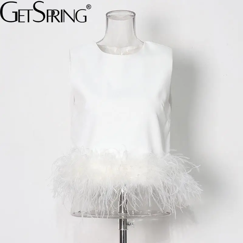 GetSpring Women Tank Tops Ostrich Hair Stitched Sleeveless O Neck Short Waistcoat Fashion Slim Thin Ladies Tops Female Vest 2022
GetSpring Women Tank Tops Ostrich Hair Stitched Sleeveless O Neck Short Waistcoat Fashion Slim Thin Ladies Tops Female Vest 2022