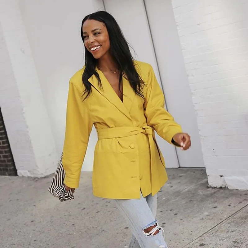Women 2021 Spring Autumn Yellow Fashion With Belt Loose Jacket Vintage Long Sleeve Style Suit Blazer Female Outerwear
Women 2021 Spring Autumn Yellow Fashion With Belt Loose Jacket Vintage Long Sleeve Style Suit Blazer Female Outerwear