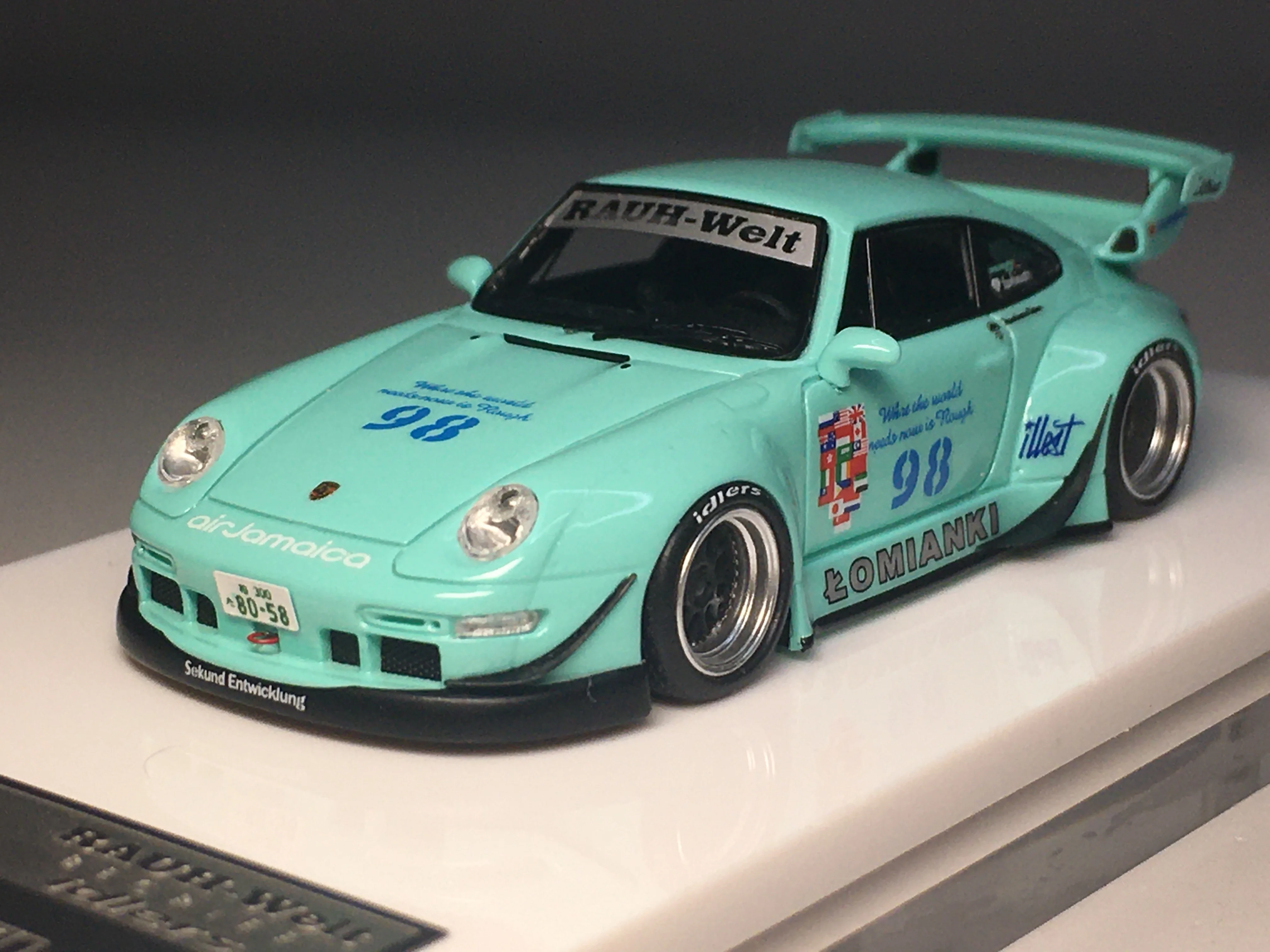 Fuelme 1/64 RAUH-WELT BEGRIFF LOMIANKL IDLERS STYLE FM64002-RWB993-20 Resin Model Car Collection Limited
Fuelme 1/64 RAUH-WELT BEGRIFF LOMIANKL IDLERS STYLE FM64002-RWB993-20 Resin Model Car Collection Limited