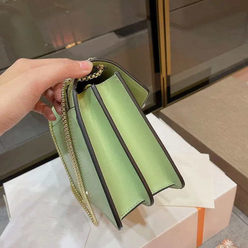 115334 The new trendy ladies bags all-match one-shoulder messenger women's bags fashion chain bags
115334 The new trendy ladies bags all-match one-shoulder messenger women's bags fashion chain bags