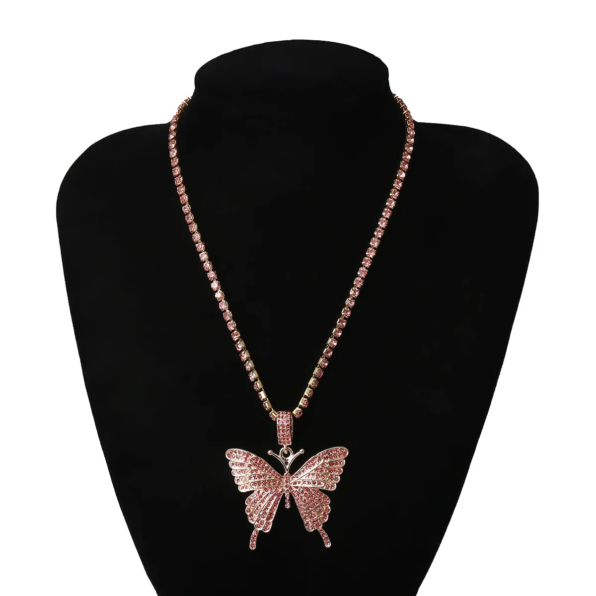 European and American temperament large claw chain diamond necklace exaggerated diamond large butterfly necklace women
European and American temperament large claw chain diamond necklace exaggerated diamond large butterfly necklace women