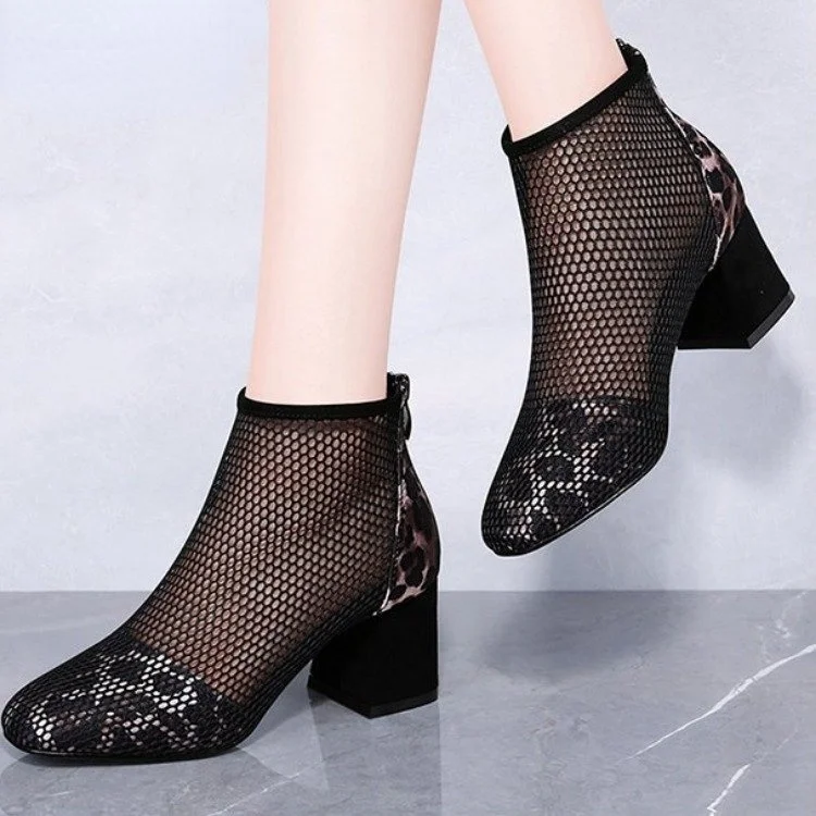 Summer New European and American Mesh Leopard Print Breathable Mesh Boots with Heels Women Thick Heel Square Back Zipper
Summer New European and American Mesh Leopard Print Breathable Mesh Boots with Heels Women Thick Heel Square Back Zipper