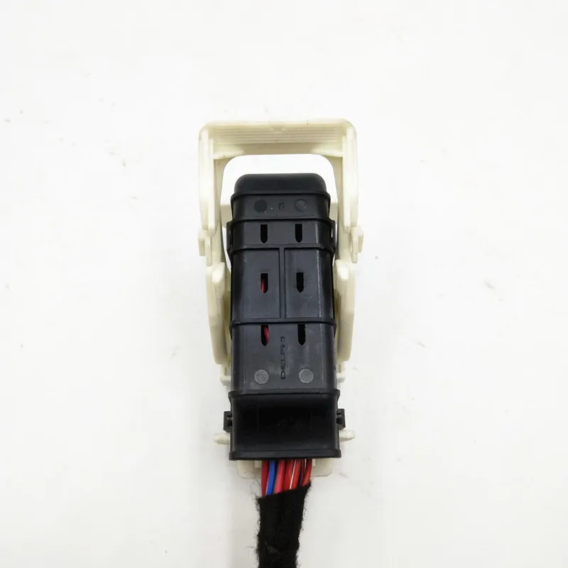 Car body fuse box body control module BCM plug harness for Tesla Model 3 Model S Model X
Car body fuse box body control module BCM plug harness for Tesla Model 3 Model S Model X