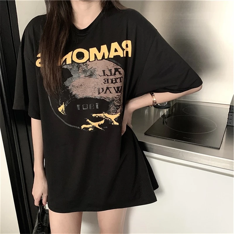 Vintage Womans T Shirt Tops Tees Letter Print Tee Shirt Tops Short Sleeve Casual Hip Hop Loose Black Men Tshirt Clothes Male
Vintage Womans T Shirt Tops Tees Letter Print Tee Shirt Tops Short Sleeve Casual Hip Hop Loose Black Men Tshirt Clothes Male