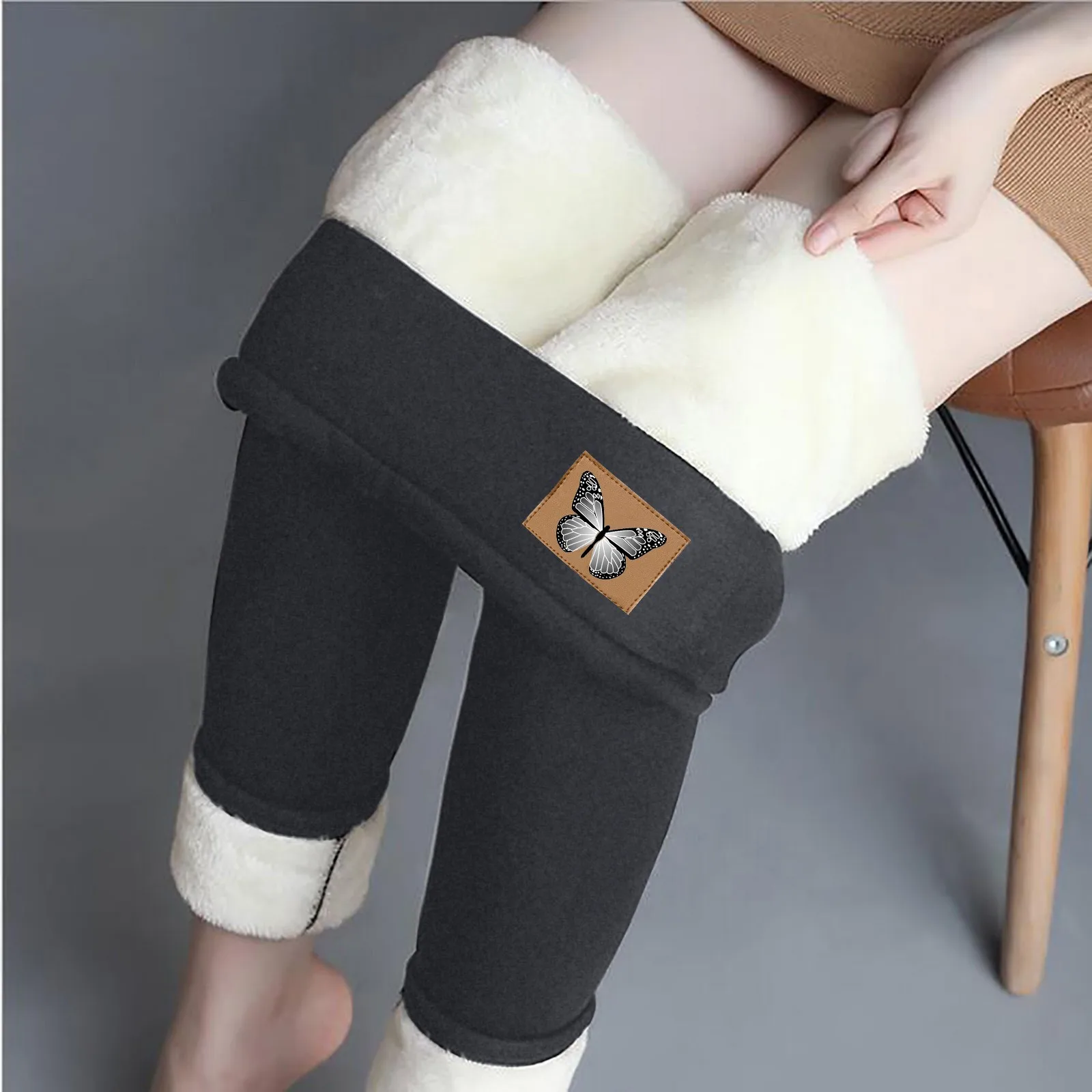Daily Casual Sport Fashion Women Plus Size Plus Lamb Solid Color Stripe Wool Corduroy Loose Pants comfortable and soft
Daily Casual Sport Fashion Women Plus Size Plus Lamb Solid Color Stripe Wool Corduroy Loose Pants comfortable and soft