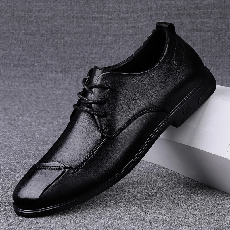 Men's shoes Spring men casual shoes Men lace up sneakers Fashion genuine leather shoes for men Oxfords Zapatos De Hombre
Men's shoes Spring men casual shoes Men lace up sneakers Fashion genuine leather shoes for men Oxfords Zapatos De Hombre