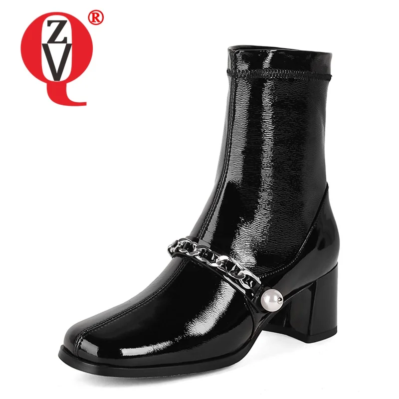 ZVQ Women winter Fashion Leisure short boots metal chain and String beads decoration Concise Comfortable Square Toe Solid color 
ZVQ Women winter Fashion Leisure short boots metal chain and String beads decoration Concise Comfortable Square Toe Solid color