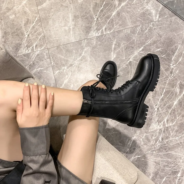 Brand Boots Women Winter 2021 Top Trend Matine Boots Damen Botas Polish Bottine Genuine Leather Bootie Zapatos Mujer Shoes Korea
Brand Boots Women Winter 2021 Top Trend Matine Boots Damen Botas Polish Bottine Genuine Leather Bootie Zapatos Mujer Shoes Korea