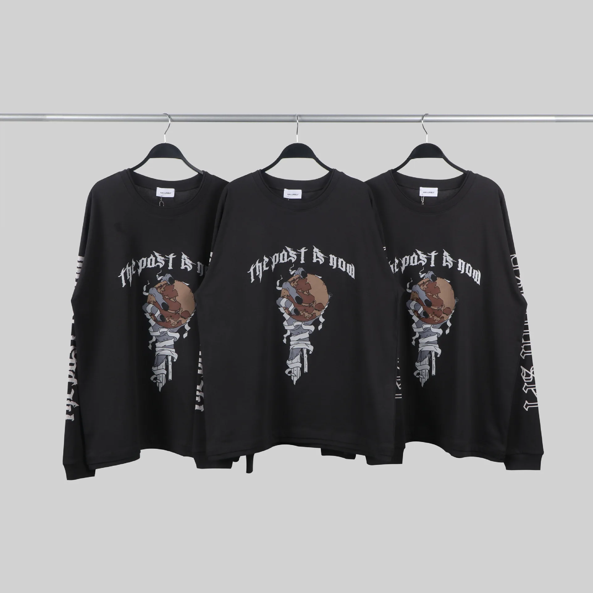 Askyurself 21ss Men T-shirt Men's Casual Long Tees Y2k Oversized T-shirt Woman Clothes Streetwear Women's T-shirt 2021 
Askyurself 21ss Men T-shirt Men's Casual Long Tees Y2k Oversized T-shirt Woman Clothes Streetwear Women's T-shirt 2021