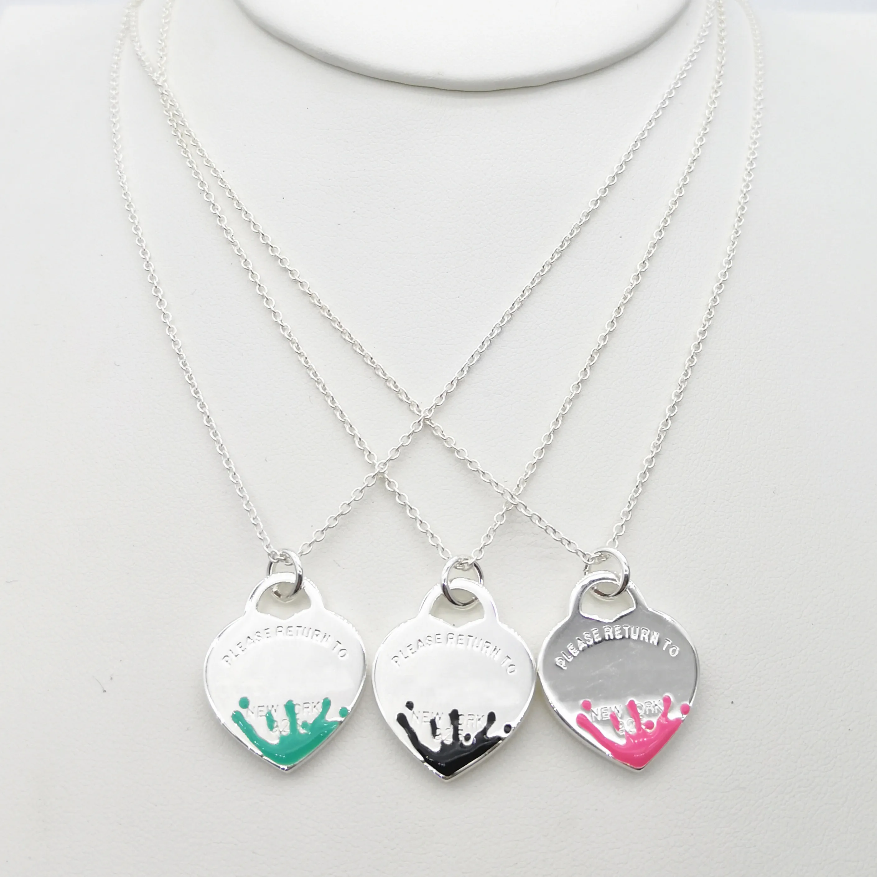 Ms original классическое серебряное эмалированное розовое ожерелье с кулоном, кулоны для пар, Джокер, персонаж, роль ofing на вкус 
Ms original классическое серебряное эмалированное розовое ожерелье с кулоном, кулоны для пар, Джокер, персонаж, роль ofing на вкус