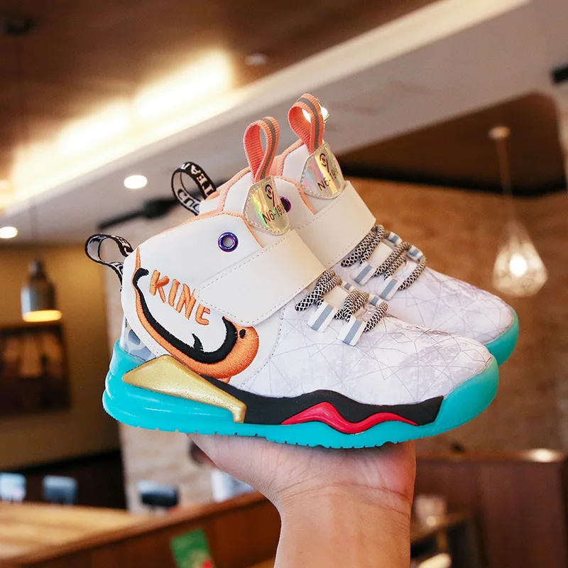 2020 Autumn Winter Kids Casual Shoes For Boys Basketball Shoe Running Sneakers Plush Boots Non-slip Keep Warm Outdoor Sneakers
2020 Autumn Winter Kids Casual Shoes For Boys Basketball Shoe Running Sneakers Plush Boots Non-slip Keep Warm Outdoor Sneakers
