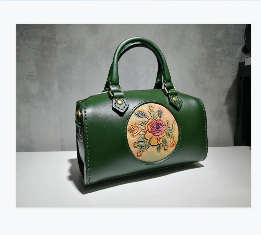 Cowhide handmade retro ethnic style 2021 new tree cream leather top layer cowhide handbag shoulder bag small square pillow bag
Cowhide handmade retro ethnic style 2021 new tree cream leather top layer cowhide handbag shoulder bag small square pillow bag