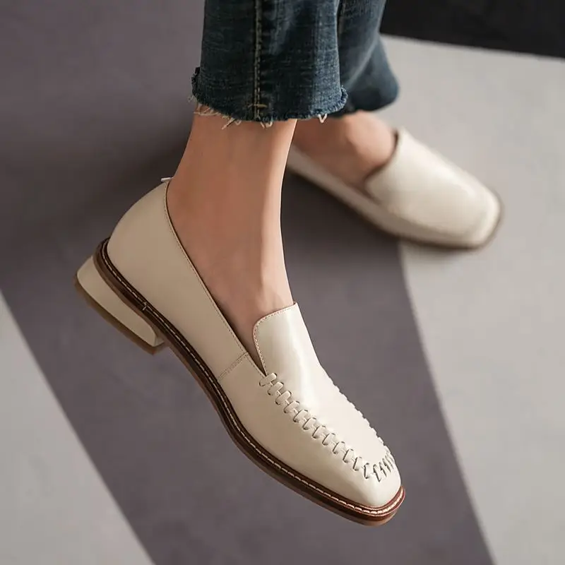 ALLBITEFO square toe genuine leather thick heels casual women shoes brand high heels office ladies shoes women high heel shoes
ALLBITEFO square toe genuine leather thick heels casual women shoes brand high heels office ladies shoes women high heel shoes