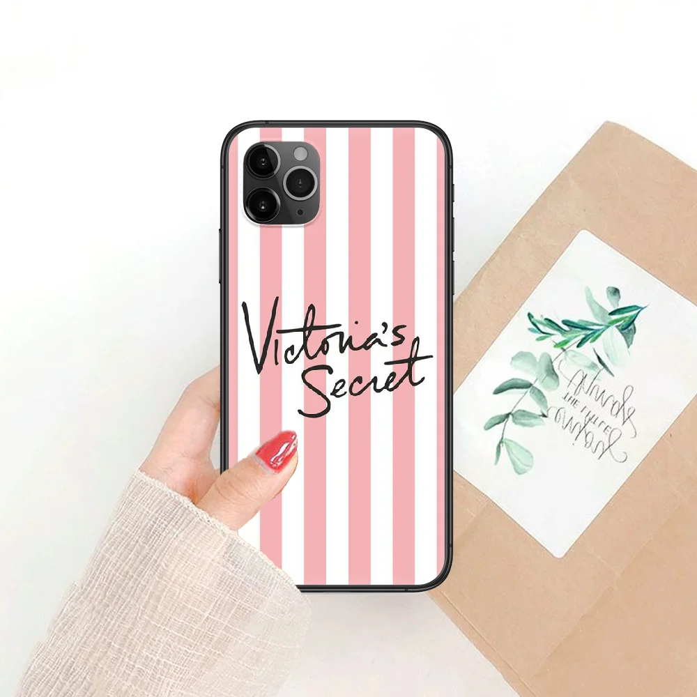 Fashion pink Love VS Brand Phone Case Cover Hull For iphone 5 5s se 2 6 6s 7 8 12 mini plus X XS XR 11 PRO MAX black tpu hoesjes 
Fashion pink Love VS Brand Phone Case Cover Hull For iphone 5 5s se 2 6 6s 7 8 12 mini plus X XS XR 11 PRO MAX black tpu hoesjes