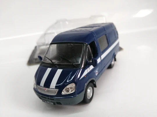 Модель автомобиля из сплава Газа DE A 1:43 литая металлическая игрушка подарок на